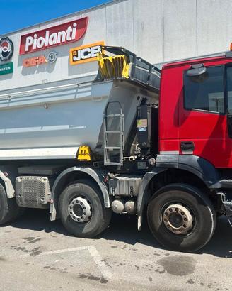 Autocarro Intercambiabile Iveco Magirus