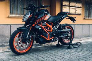 Ktm duke 125 2023