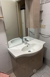 Mobile bagno + colonna con sportelli + specchio