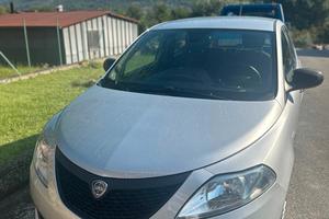 Lancia y ecochic 2020