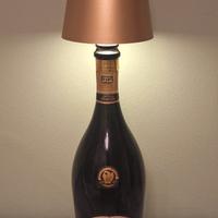Giulio Ferrari bottiglia lampada led dorata 