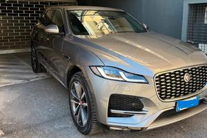 F-Pace mild hibrid N.1 autocarro 2.0 AWD 163cv.