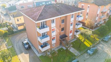 4 LOCALI A BARICELLA