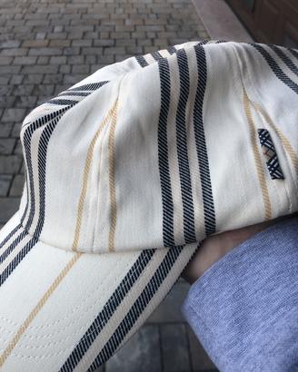 2 cappelli Burberry