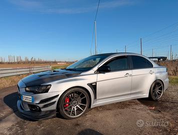 mitsubishi lancer evo