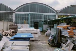 Laboratorio a Pieve Emanuele (MI)