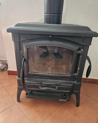 Stufa a legna Nordica Extraflame Isetta 7.7 Kw