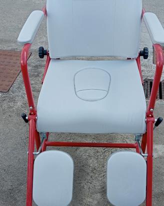 Carrozzina basculante anziani