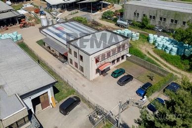 Capannone Industriale - Arcisate
