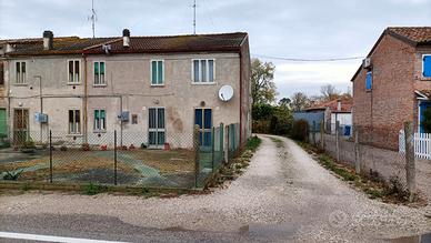 Riva del po (fe) rif.35 porzione di casale