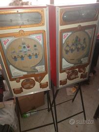 Distributori-flipper da bar vintage