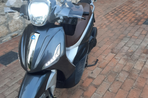 Beverly 300 Anno 2018 km 22000