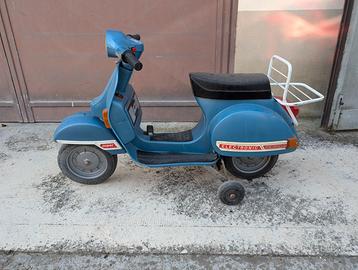 Vespa giocattolo Peg Perego