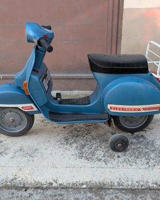Vespa giocattolo Peg Perego