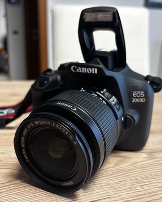 CANON EOS 2000D