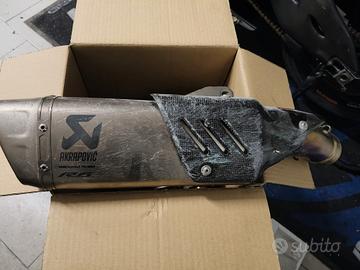 scarico completo akra