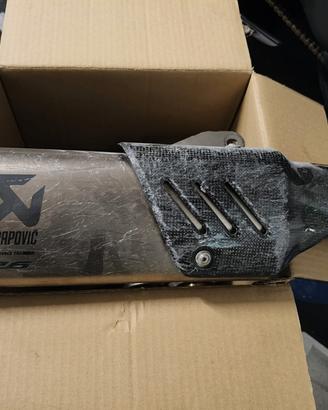 scarico completo akra