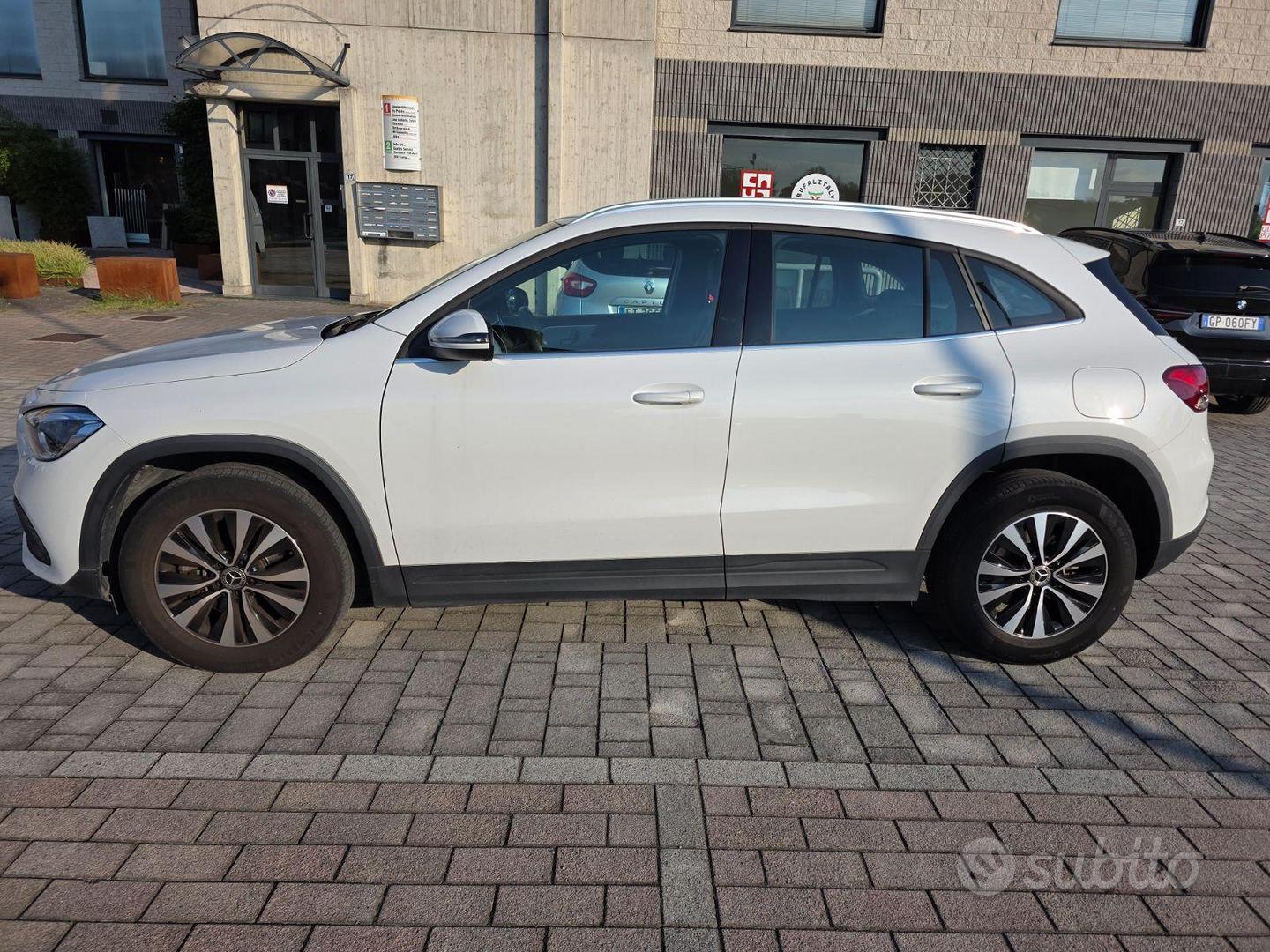 Mercedes-Benz Gla 2022 photo 4