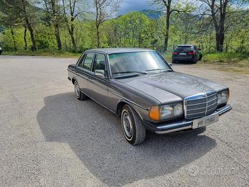 Mercedes 200 1987