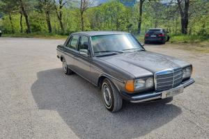 Mercedes 200 1987
