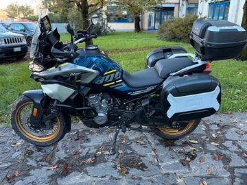 Cf Moto 800MT-X TOURING