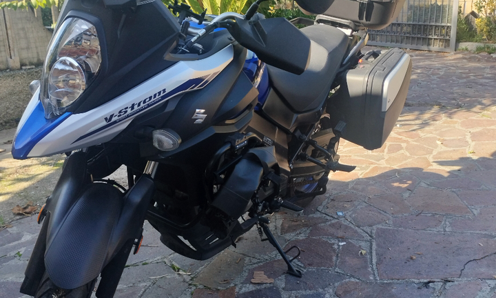 Suzuki V STROM 650 DE