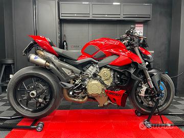 Ducati Streetfighter V4 2024