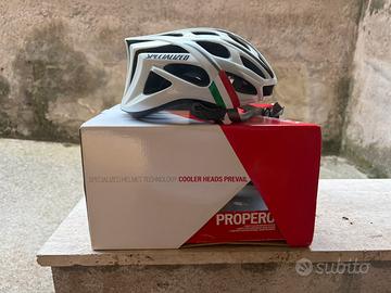 Casco bicicletta