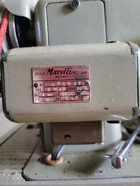 macchina da cucire vintage