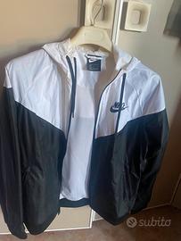 giacca a vento NIKE