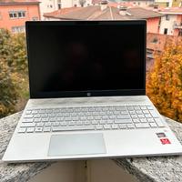 HP Pavilion 15.6 pollici, 16 gb ram e 512 gb ssd