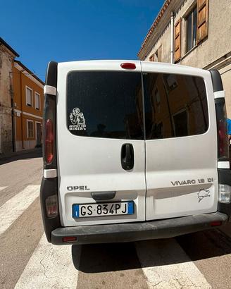opel Vivaro