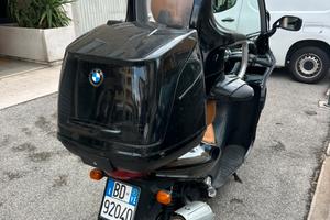 Moto senza casco Rimessa a nuovo
