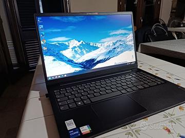 Lenovo v15 G4 24 Ram 1TB SSD i7-1355u