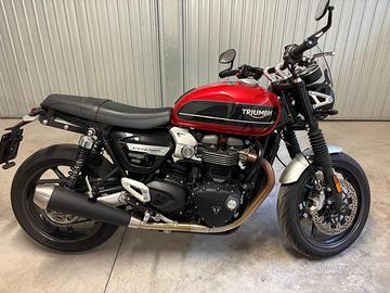 Triumph Speed Twin 1200