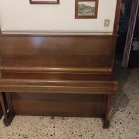 pianoforte Steinway 