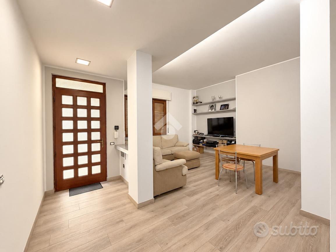Appartamento – Caronno Pertusella, Varese - Vista 2