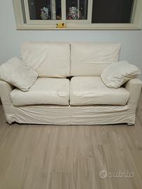 divano letto. 