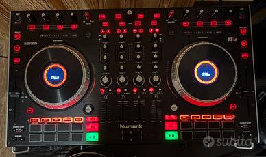 Numark NS6II Console DJ