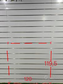 Pannelli dogati espositori e mensole vetro