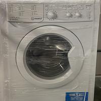Lavatrice intesit 7 kg classe a+++