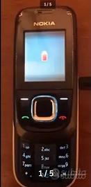 Primo  Nokia 2680 con frontalino scorrevole