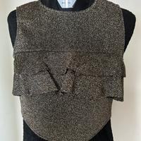 Top color nero e oro