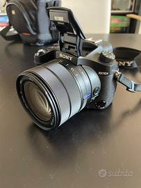Sony RX10 IV (RX10M4) - meravigliosa bridge
