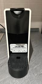 Macchina del caffè Nespresso Essenza Mini