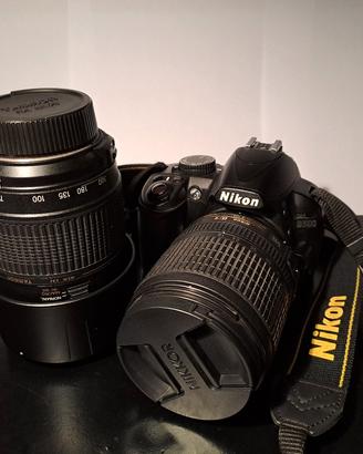 fotocamera reflex D3100 