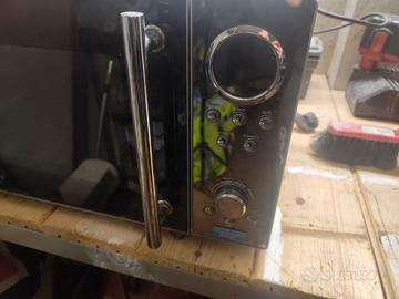 Forno a microonde professionale