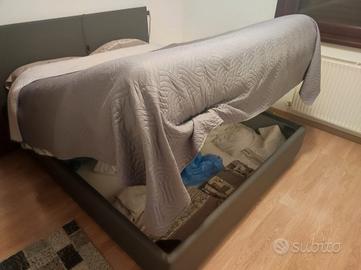 Camera matrimoniale completa 