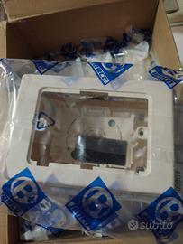 10 Scatole a Parete IBOCO SMN 06804