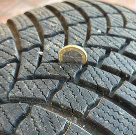 Gomme auto INVERNALI BRIDGESTONE 225/45 R17 91H